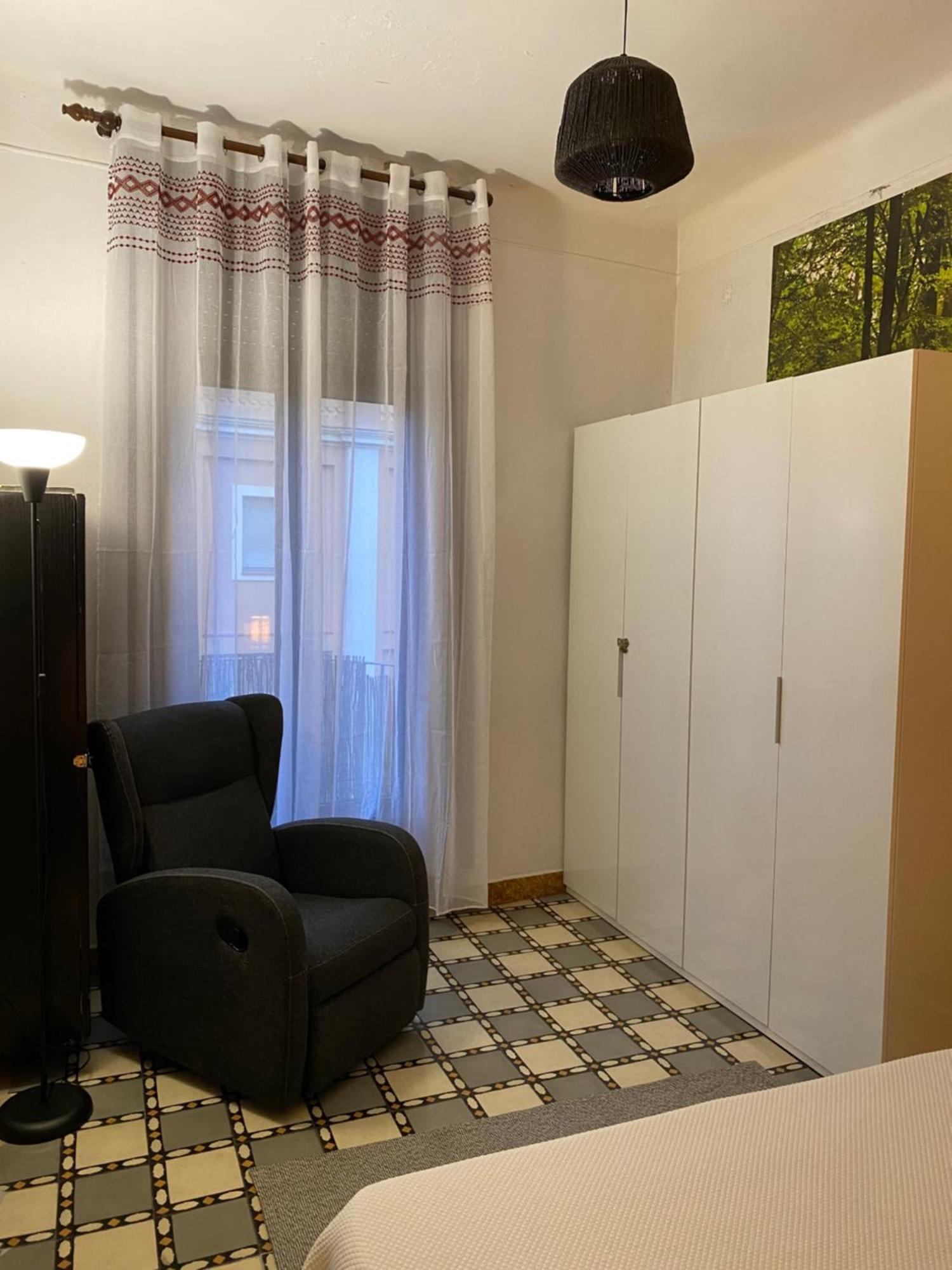 Apartamento Felicitat Figueres  Buitenkant foto